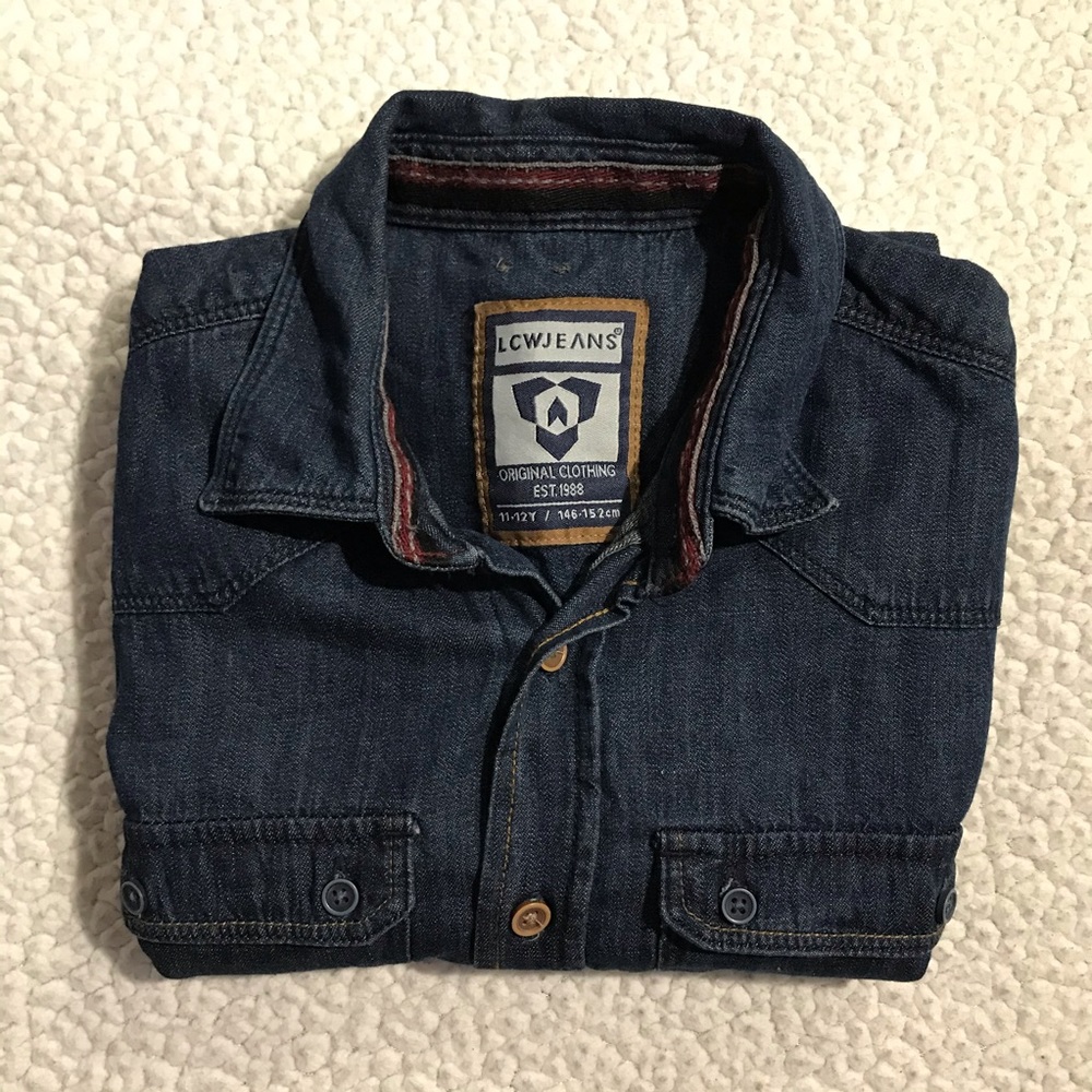 Button down shirt - Picture 3 of 3